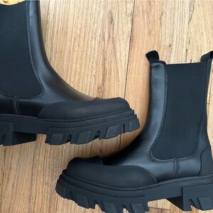 Ganni Chelsea Boots